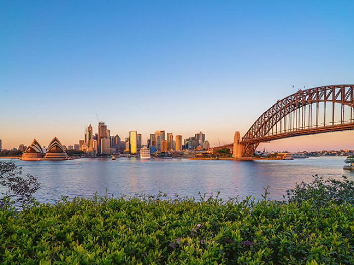 sydney harbour bridge